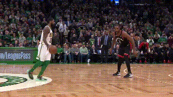 布冯：意大利唯一缺点是偶尔“短路”；无欧战踢是米兰的优势（布冯：意大利唯一瑕疵是偶发短路，无欧战成米兰优势）