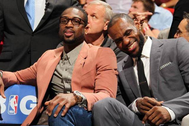 马尔基西奥玩皇马传奇二选一：C罗＞齐达内、大罗（马尔基西奥参与皇马传奇二选一：C罗力压齐达内、大罗）