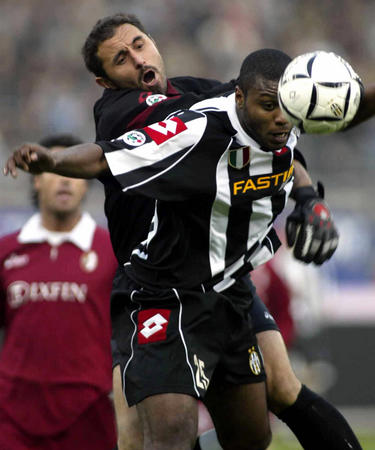 阿达尼：阿根廷并非世界杯夺冠最大热门；罗德里比佩德里重要（阿达尼：阿根廷非夺冠头号热门，罗德里比佩德里更关键）