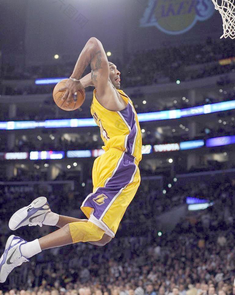 鹈鹕新秀费尔斯崭露头角，连续贴地逼抢成对手噩梦（鹈鹕新秀费尔斯初露锋芒，接连贴地逼抢成对手梦魇）