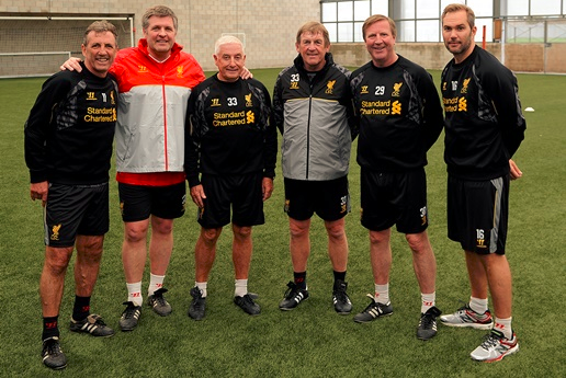 卡帅：布翁焦尔诺为现役意大利队最佳后卫，他控球能力很出色（卡帅：布翁焦尔诺是当今意大利队最强后卫，控球能力出众）