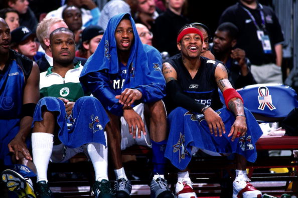 掘金约基奇三双末节爆发（约基奇斩获三双，末节发威助掘金）