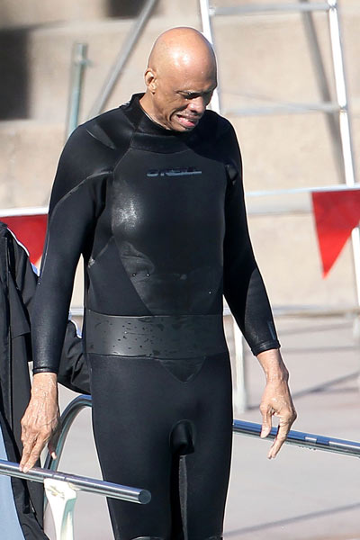 记者：球员间有梅西和德保罗这般挚友很棒，球队间有就很怪了（记者：梅西-德保罗式挚友放在球员间很美好，放到球队间就显得怪了）