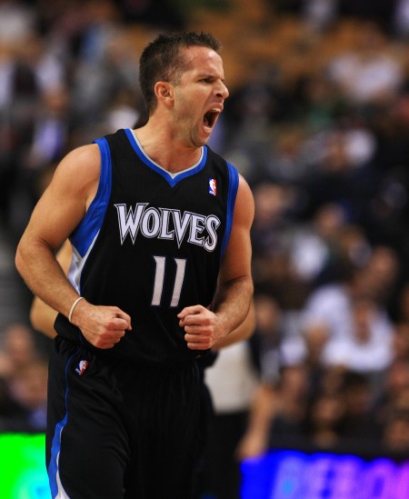 斯卢茨基：虽然排名不是很理想，但我们依然会尽全力打好比赛（斯卢茨基：排名不佳，我们仍将全力以赴打好每场比赛）