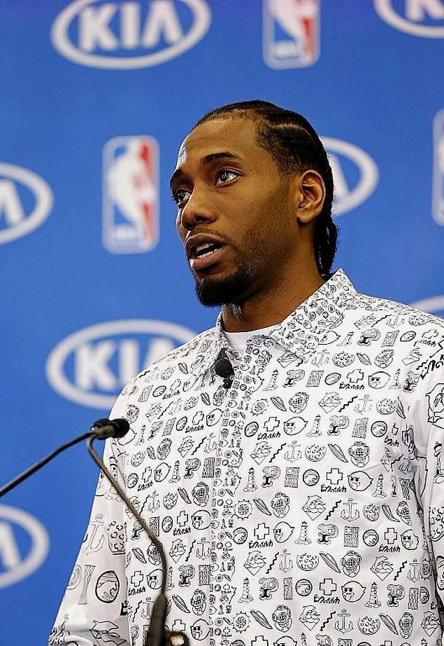 西媒：阿隆索担心在国王杯阴沟翻船，依然带姆巴佩出征（西媒称：担忧国王杯翻车，阿隆索仍携姆巴佩随队出征）