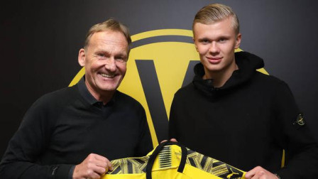 热那亚vs维罗纳：马利诺夫斯基、洛伦佐-科隆博首发，加利亚尔迪尼、焦瓦内出战（热那亚对阵维罗纳：马利诺夫斯基、洛伦佐-科隆博先发，加利亚尔迪尼与焦瓦内登场）