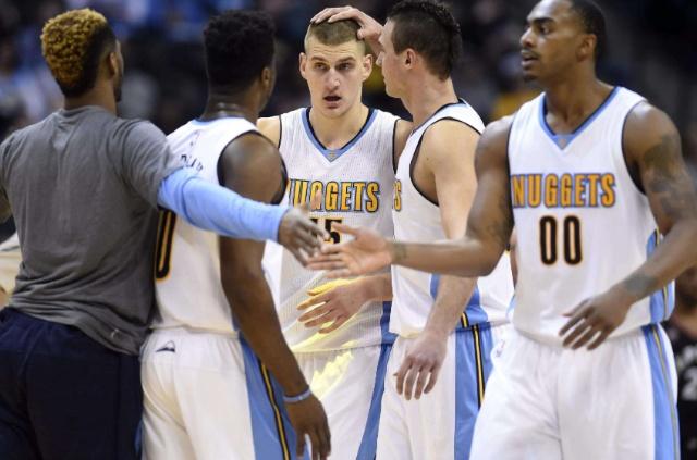 无力回天！米切尔全场28中15，暴砍42分3篮板3助攻（独木难支！米切尔28投15中轰42分3板3助仍难救主）