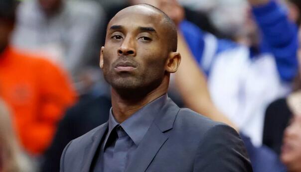 国安客战河内达万替补，据悉球员有小伤在身（客战河内，国安达万仅列替补，疑因轻伤在身）